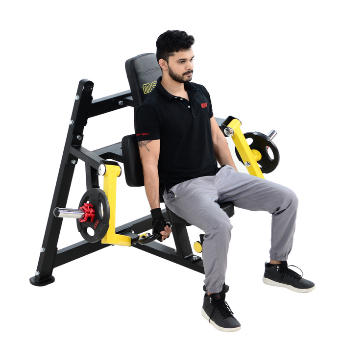 Biceps Curl Isolateral Plate Loaded machine